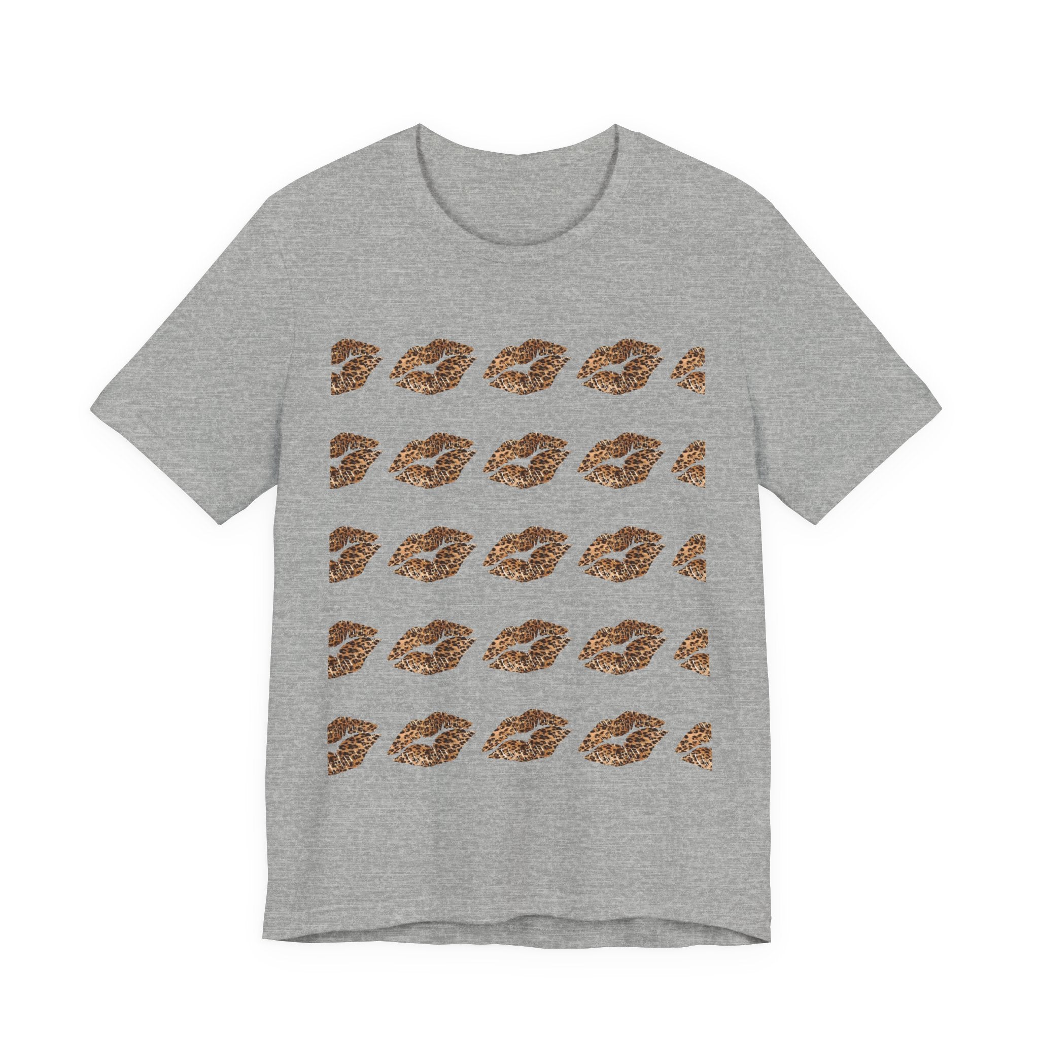 Cheetah Kiss Pattern Tee – Repeating Lip Print Graphic T-Shirt